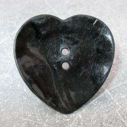 Bouton nacre coeur noir 38mm