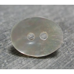 Bouton nacre oval 13 mm b51