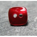 Bouton nacre carré rouge 10mm