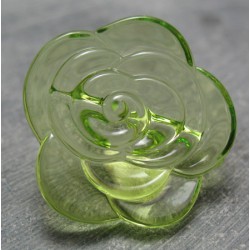 Bouton rose translucide vert anis 30 mm b1