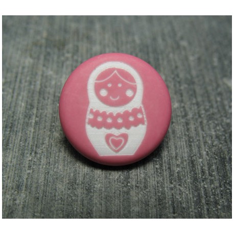 Bouton poupée russe rose 15 mm