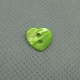 Bouton nacre coeur vert anis 10mm