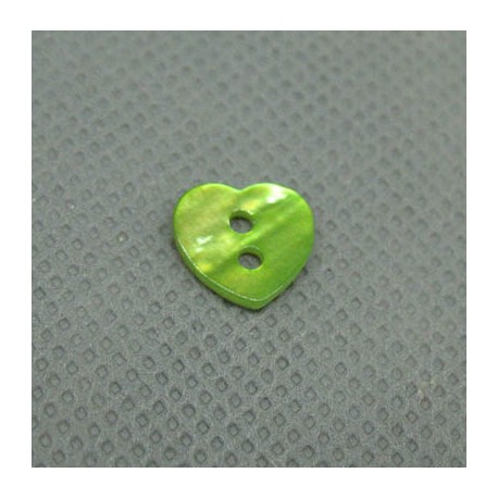Bouton nacre coeur vert anis 10mm