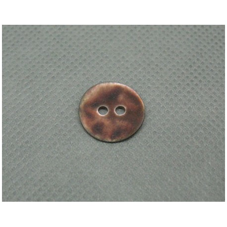 Bouton nacre touché gomme marron 14mm