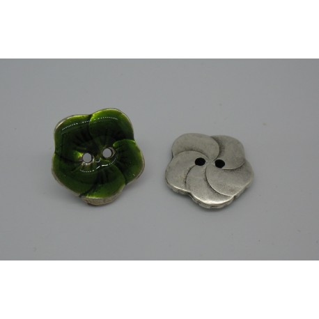 Bouton fleur base véritable argent émaillé vert 20mm