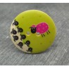Bouton mouton fuschia 30mm