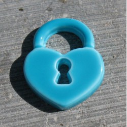 Bouton cadenas coeur turquoise 15mm 