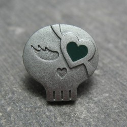 Bouton chipie gris coeur vert 15mm