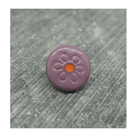 Bouton prune fleur gravé orange 10mm