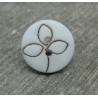 Bouton fleur trilobe ciel noir 18mm