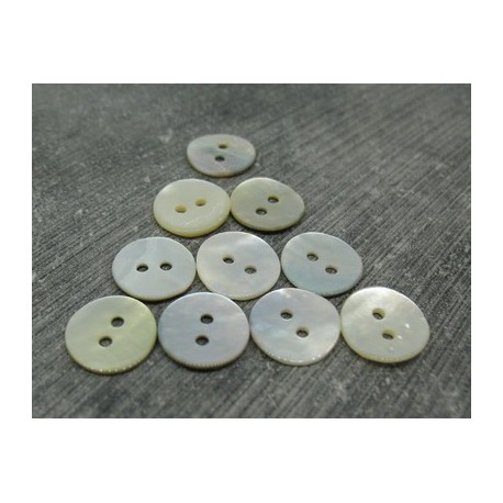 Lot 10 boutons nacre agoya naturel 13mm