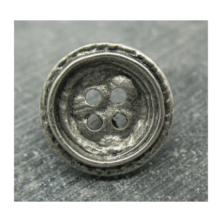 Bouton métallisé cercle martelé vieil argent 18mm