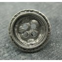 Bouton métallisé cercle martelé vieil argent 18mm