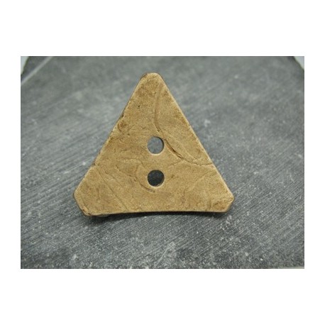 Bouton coco triangle naturel 46mm
