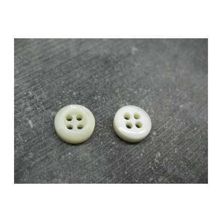 Bouton nacre 4 trous 12 naturel 11mm