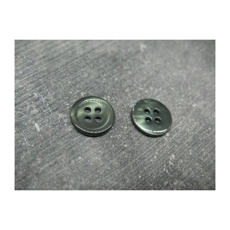 Bouton nacre 4 trous 18 vert 13mm