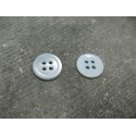 Bouton nacre 4 trous 7 ciel 13mm