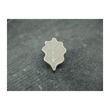 Bouton feuille de chêne lavande argent 22mm