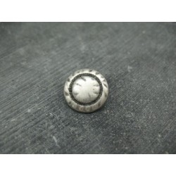 Bouton métal argent antique 18mm