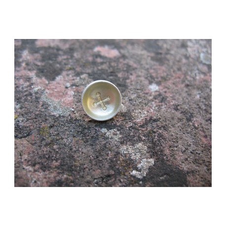 Bouton + jaune base argent émaillé verni 10mm