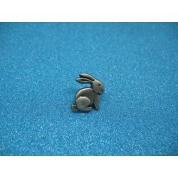 Bouton lièvre métallisé vieil argent 18mm