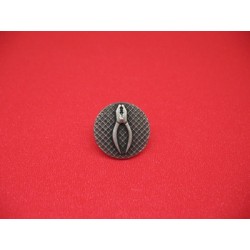 Bouton pince plate métallisé vieil argent 18mm