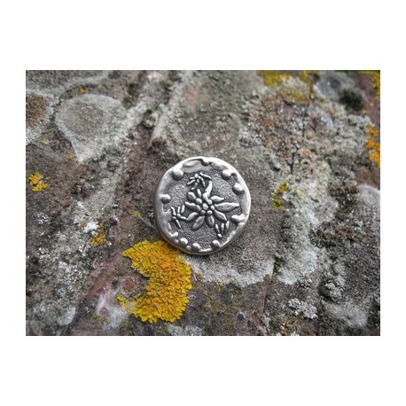 Bouton edelweiss métal vieil argent 27mm