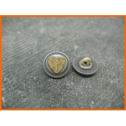 Bouton métal étain coeur résine beige 13mm