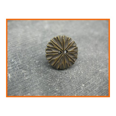 Bouton métallisé upsylon vieil or 18mm