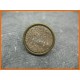 Bouton métal cercle vieil or résine pailletée marron 23mm