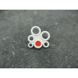 Bouton fleur 6 anneaux blanc rouge 18mm