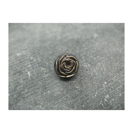 Bouton rose noir doré émaillé verni 12mm