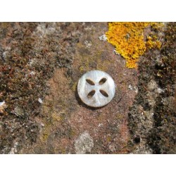 Bouton 4 trous oval reflet nacre gris bleu 15mm
