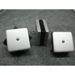 Bouton carré 3 couches pivotantes gris / verre fumé 28mm