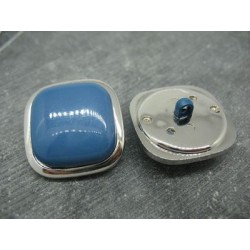 Bouton carré seventies bleu raf 34mm