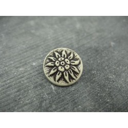 Bouton fleur edelweiss écru verni 18mm