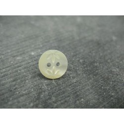 Bouton nacre ancienne ciselé 2 palmiers 11mm