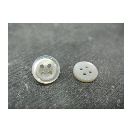 Bouton N 20 nacre australienne 4 trous naturel 11mm