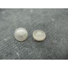 Bouton demi boule imitation nacre écru 10mm
