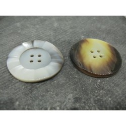 Bouton nacre Tahiti roue striée 36mm épaisseur 4mm
