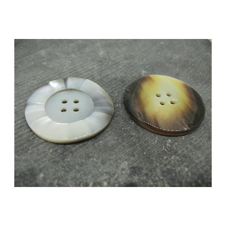 Bouton nacre Tahiti roue striée 36mm épaisseur 4mm